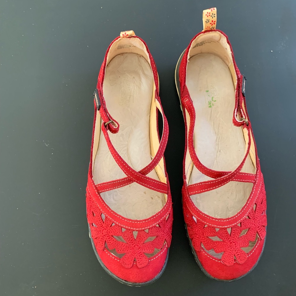Jambu Blossom Encore Flat